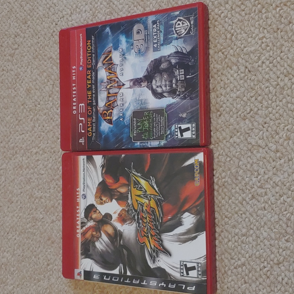Playstation 3 Greatest Hits Games - Batman Arkham Asylum and Street Fighter 4